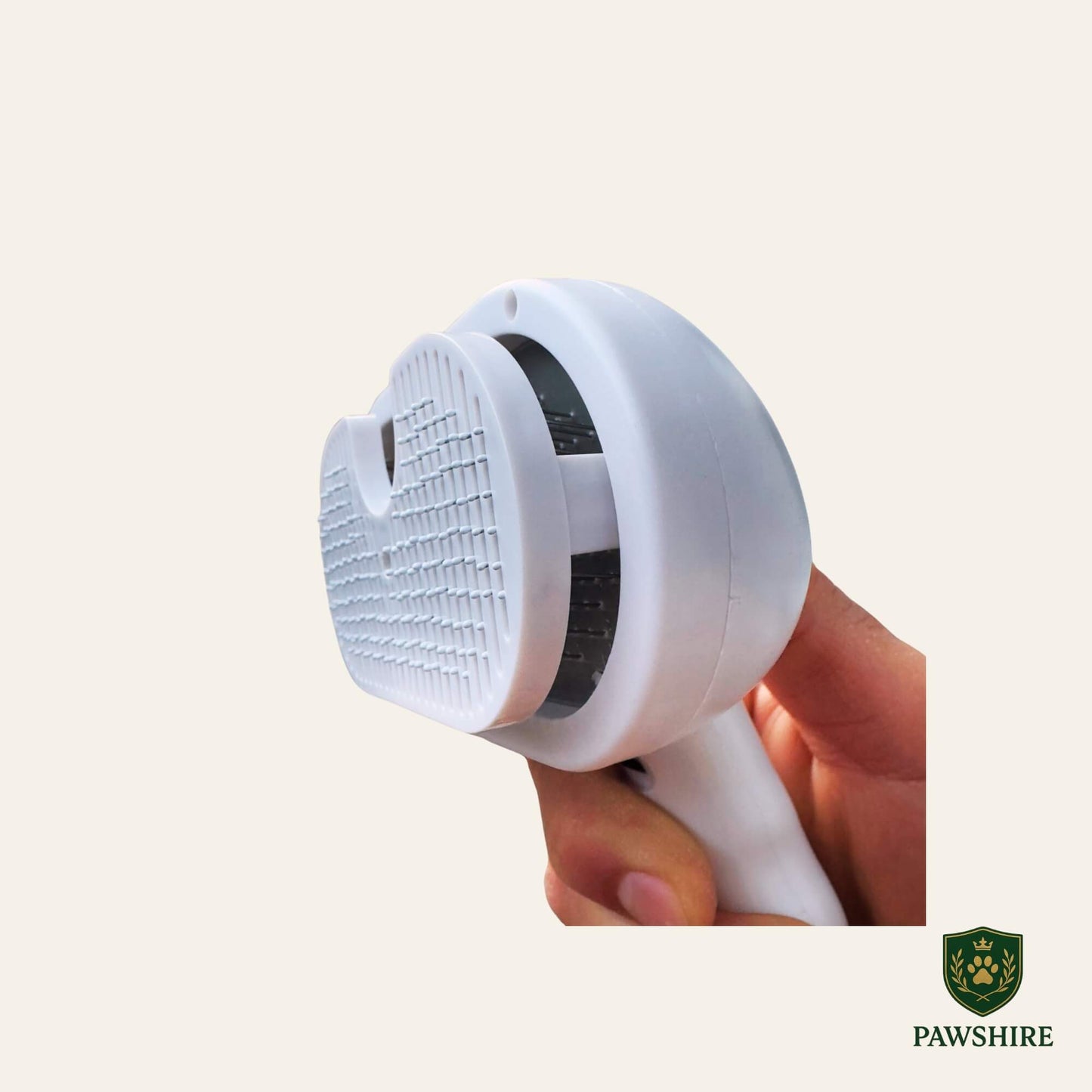 MistBrush™ – Pet Spray & UV Grooming Comb